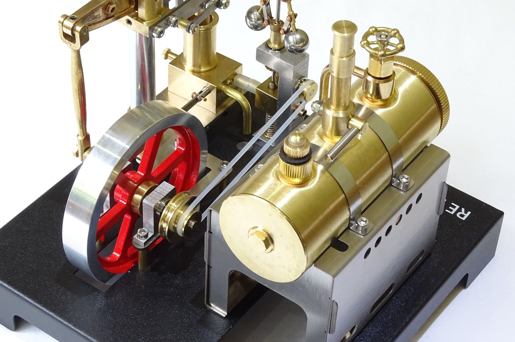 DETAILED REVIEW RETROL Model Beam Steam Engine Kit and Horizontal Boiler with Flyball Regulator - EngineDIY & Chiltern Model Steam Engines