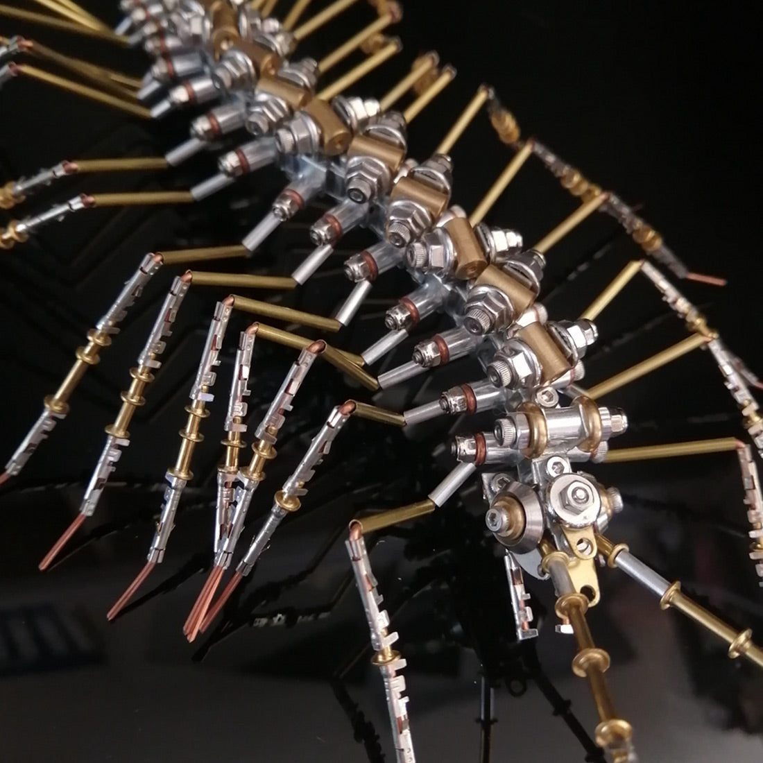 Mechanical Punk Scutigera 3D Metal Model Steampunk Insect Centipede DIY Assembly Kit 700+PCS