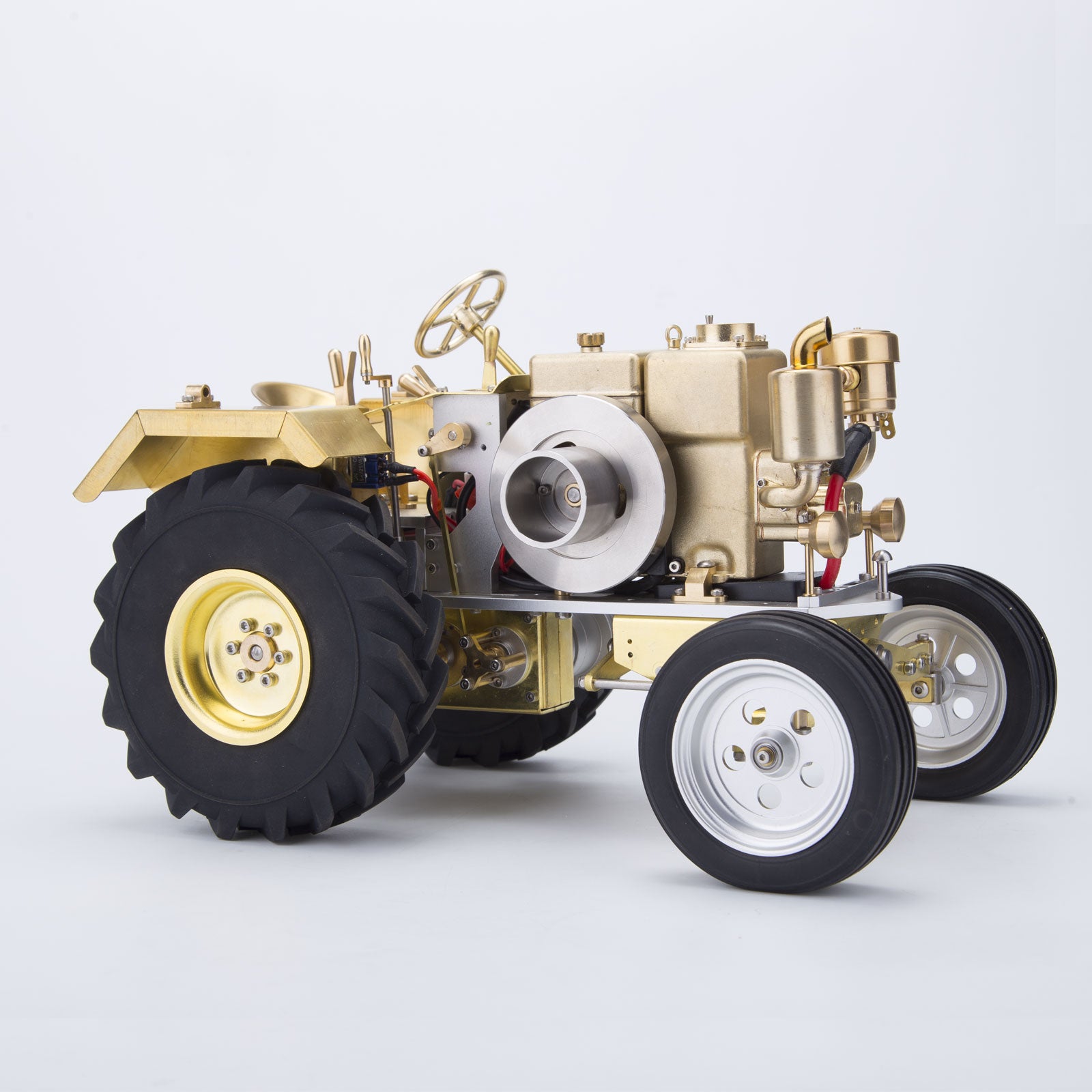 T1 Antique Roller Tractor Model with Mini Water-cooled Single-cylinder Gasoline IC Engine