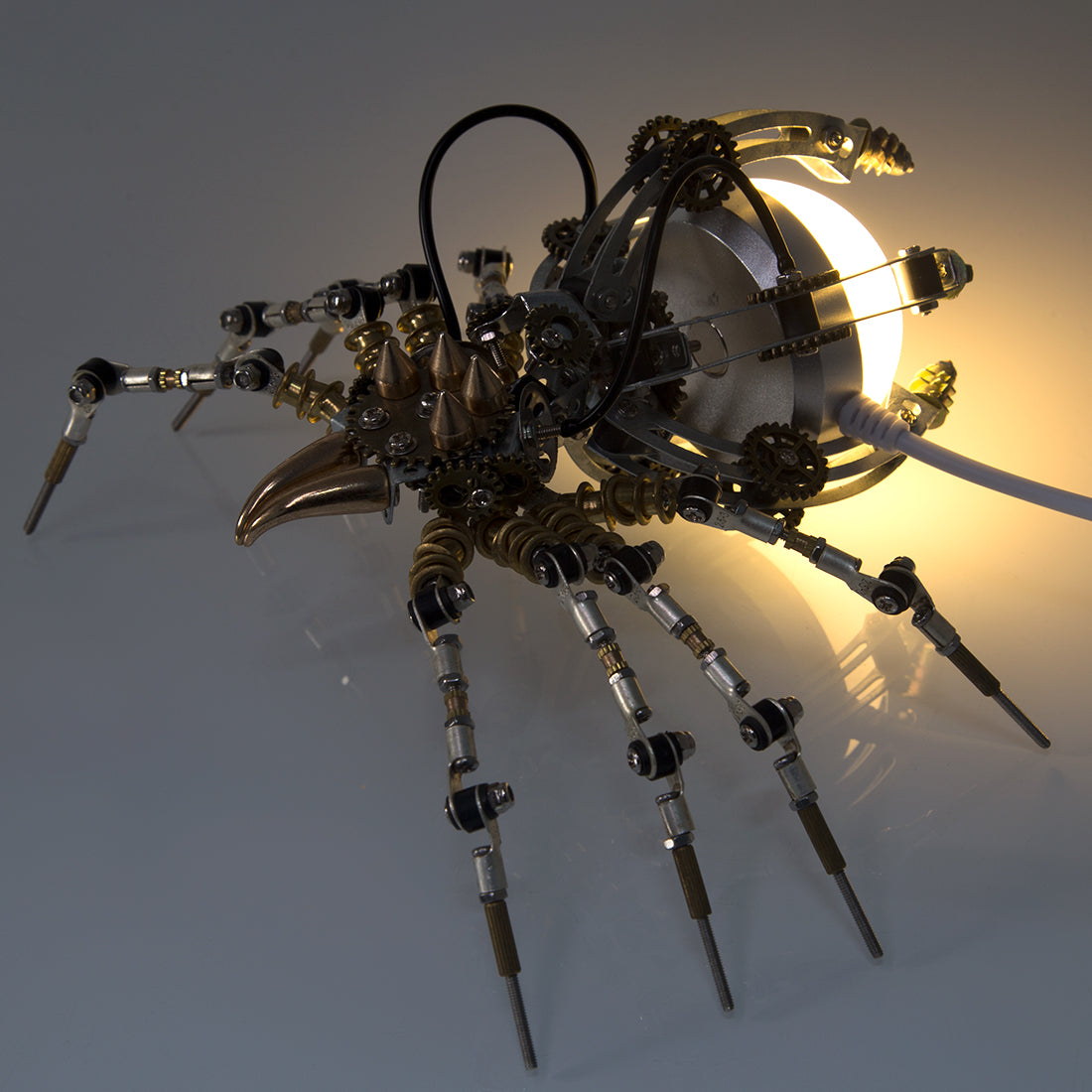 512PCS Metal DIY Assembly Toys Mechanical Spider with Lamp